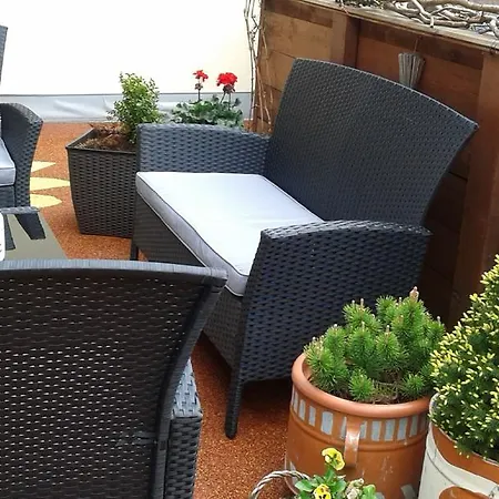 De Likua 招待所 3*