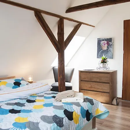 De Likua ルジョムベロク