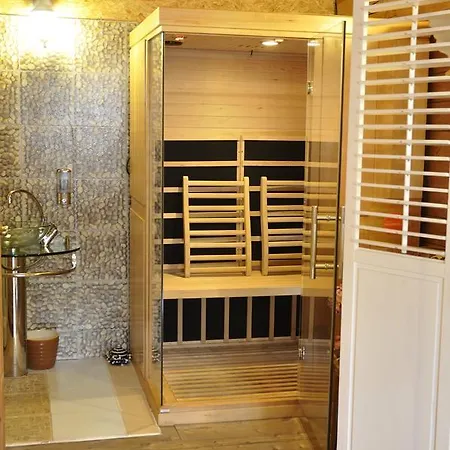 招待所 De Likua 3*